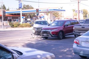 Marietta, GA – Car Crash at S Marietta Pkwy and Cobb Pkwy