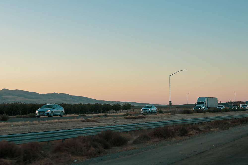 11/26 Holly Springs, GA – Multi-Vehicle Crash with Injuries on I-575 Near Sixes Rd